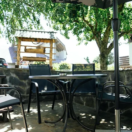 Montis