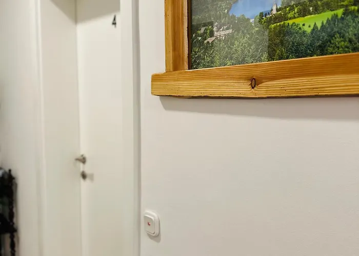 Montis Gostinjska kuća 3*